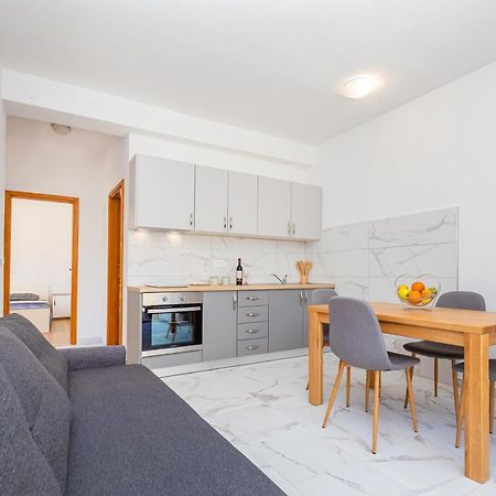 Olive Tree Apartment 1 Prijevor Extérieur photo