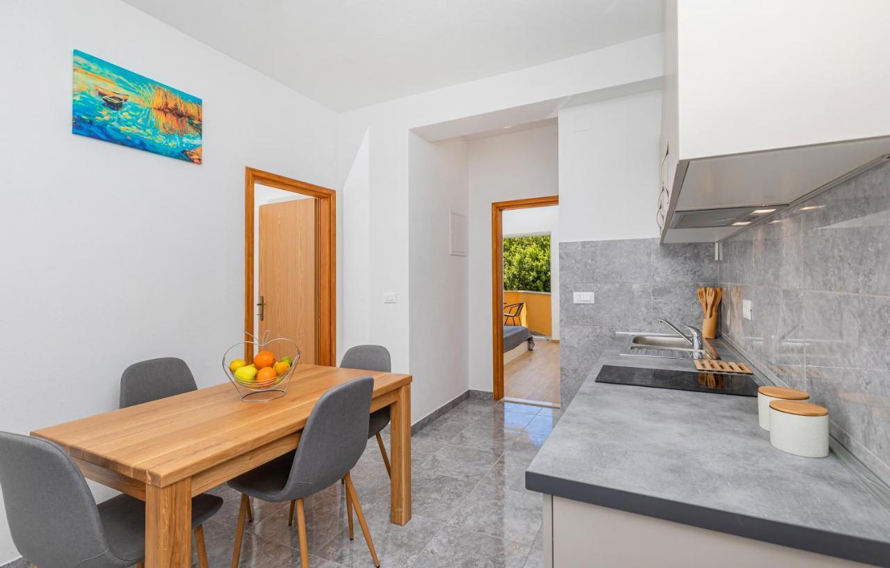 Olive Tree Apartment 1 Prijevor Extérieur photo
